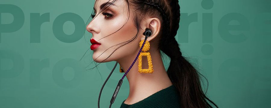 Who says wired earphones are not in trend? Have a look at Crossloop's Pro Series Designer Earphones